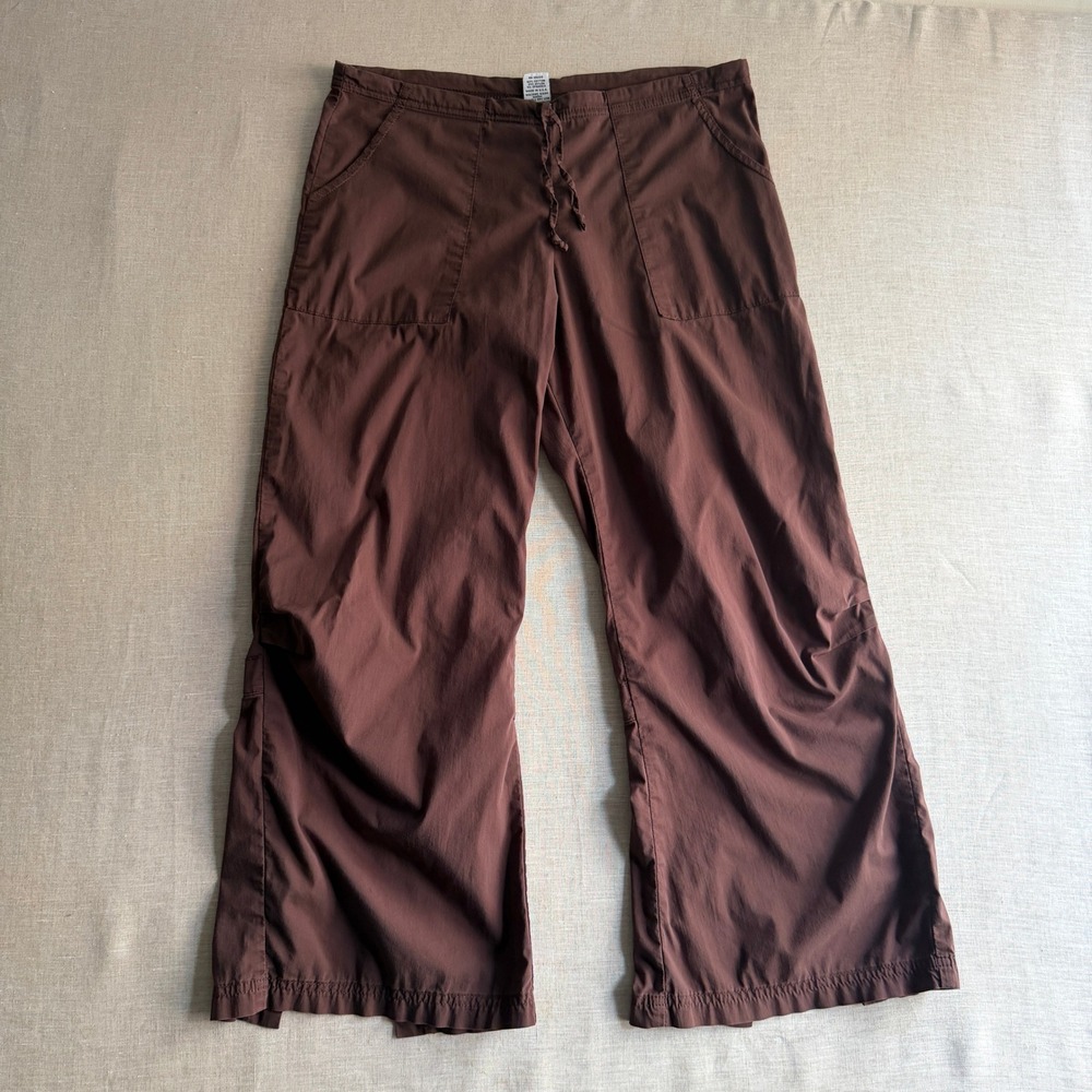 Be Present Cropped Yoga Pants Drawstring Slit Hem Brown Gorpcore Medium